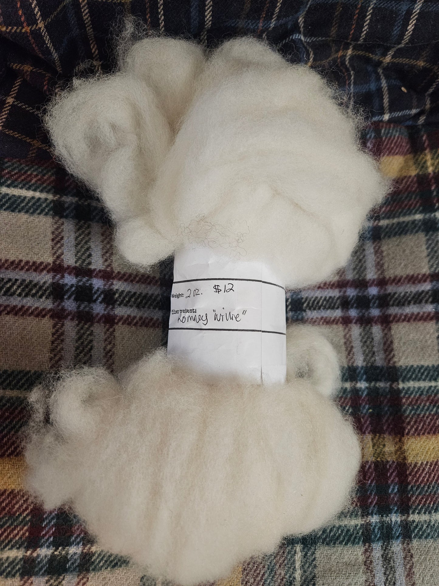 White Romney Wool Roving - 2 oz - Spinning - Weaving - Felting - Crafts