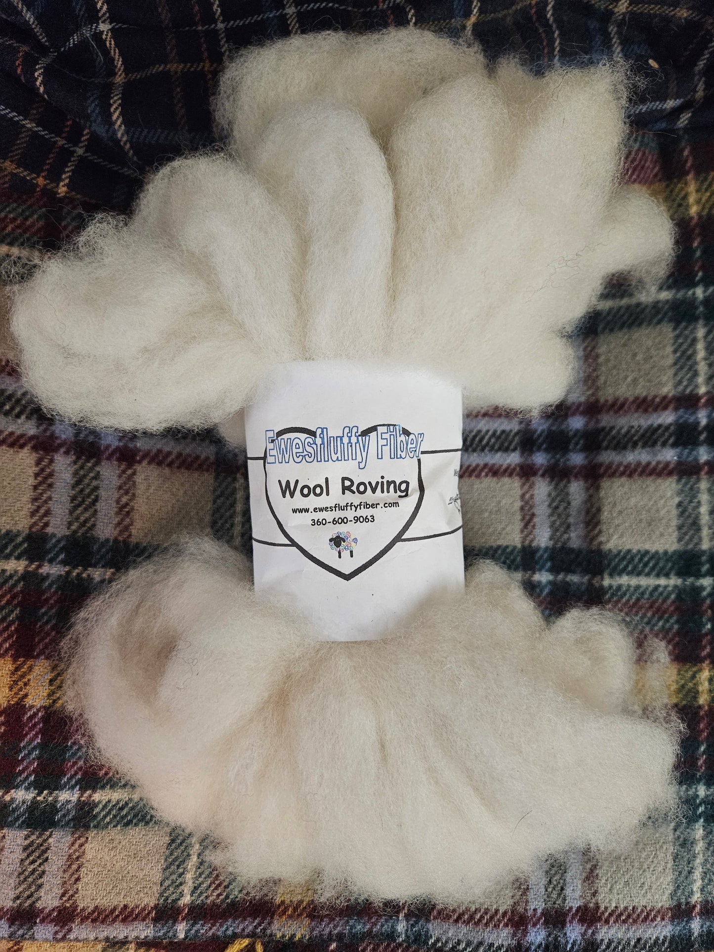 White Romney Wool Roving - 2 oz - Spinning - Weaving - Felting - Crafts
